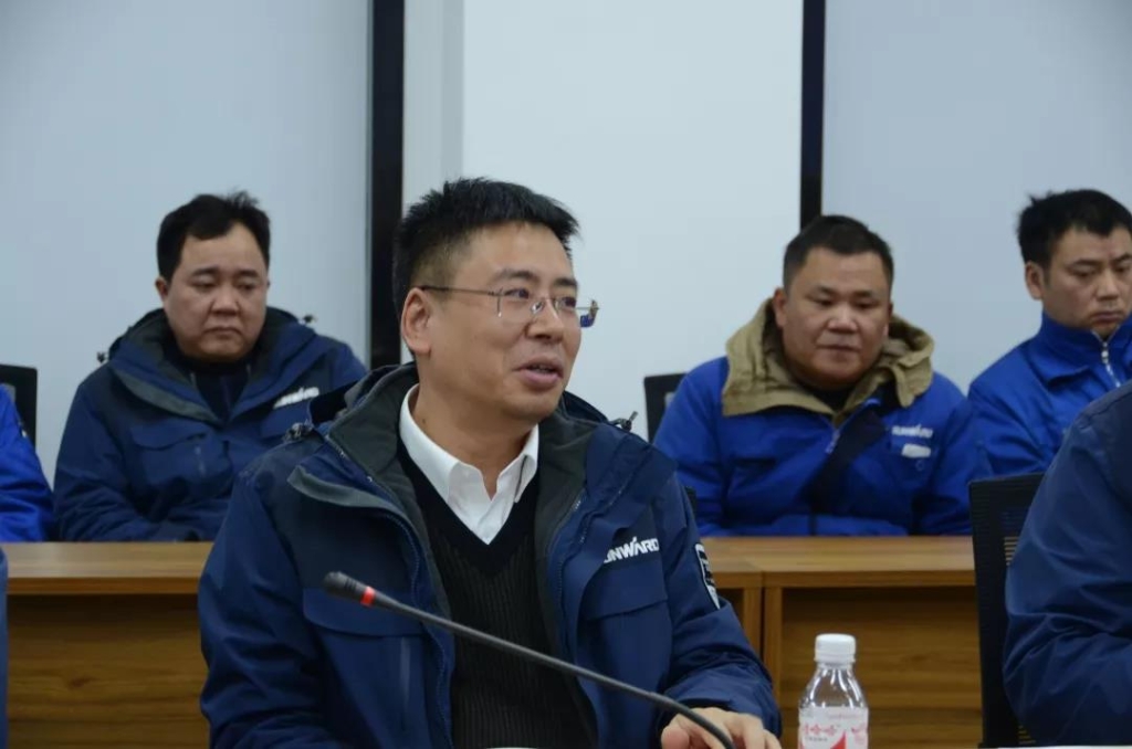 304am永利集团智能召开春节难题职工座谈会