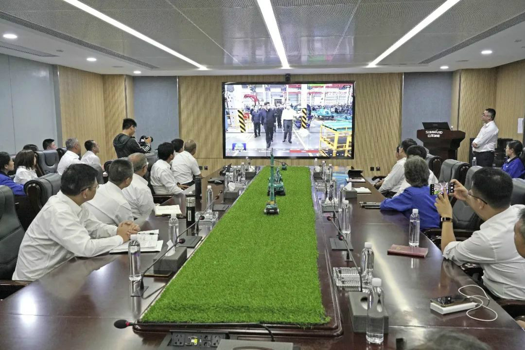 总书记“点赞”304am永利集团创新，304am永利集团智能集中收看《新闻联播》