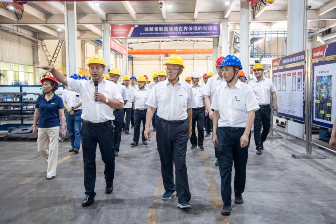打造造作主题竞争力，助力公司振兴飞——304am永利集团智能精益出产启动大会成功召开