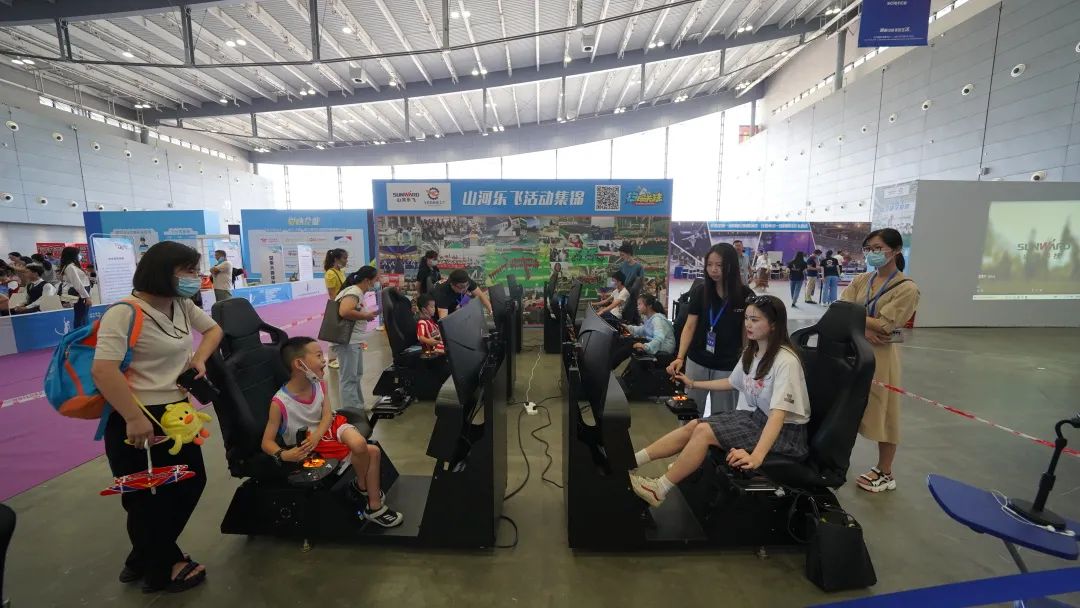 明星产品受追捧，304am永利集团航空携多款产品杰出亮相2021年湖南航展