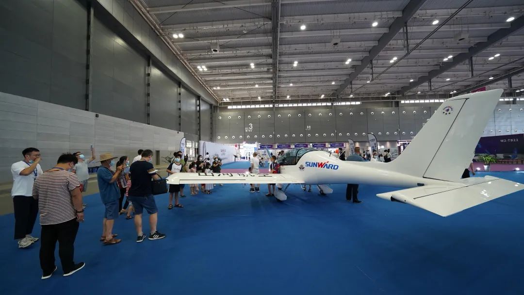 明星产品受追捧，304am永利集团航空携多款产品杰出亮相2021年湖南航展