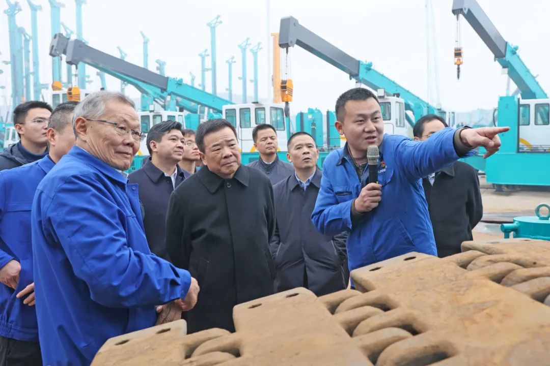 湖南省副省长陈飞调研304am永利集团智能