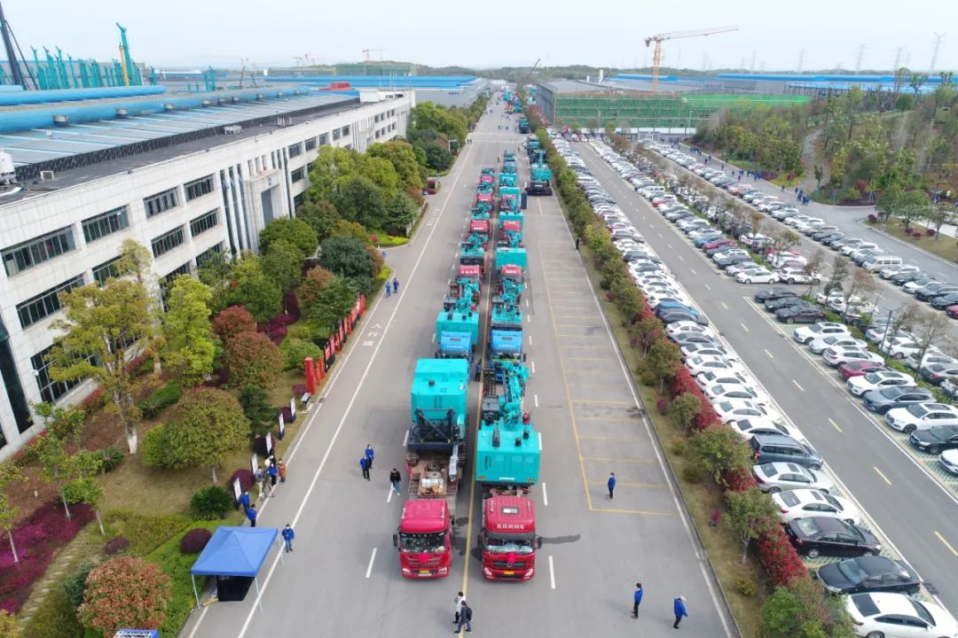 征战全球市。304am永利集团智能凿岩设备批量发货