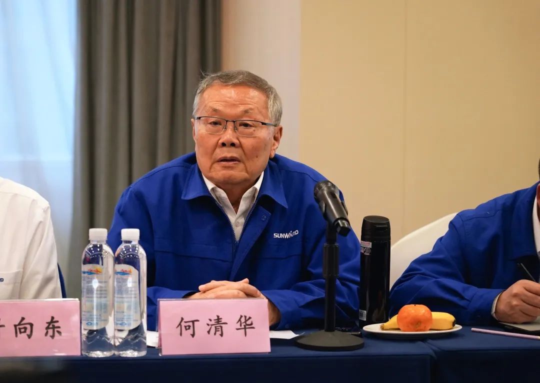 抱团出海，携手共赢！何清华带队赴湖南异地商会结合会造访互换