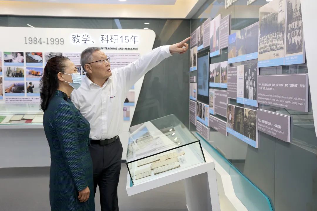 深入产学研合作！中南大学堂长、中国工程院院士田红旗率团造访304am永利集团智能