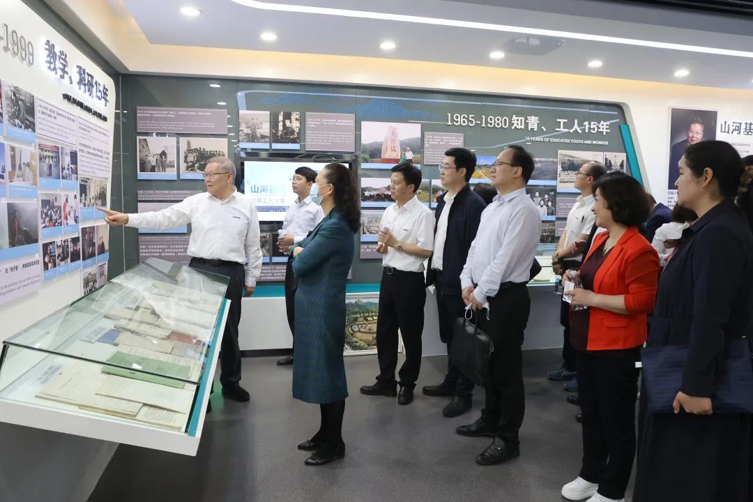 深入产学研合作！中南大学堂长、中国工程院院士田红旗率团造访304am永利集团智能