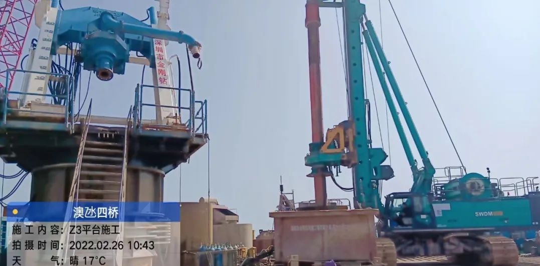 乘风破浪的旋挖钻机！304am永利集团智能助建澳氹第四跨海大桥