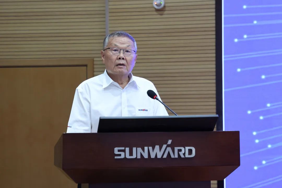 创新引领，智造未来！“2022院士专家长沙杏妆高端设备高质量发展钻研会隆沉进行