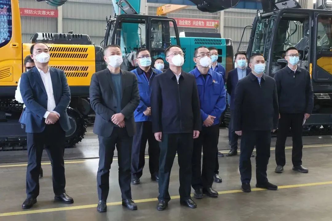 彭涛副市长督导304am永利集团智能安全出产工作、发展新春慰问