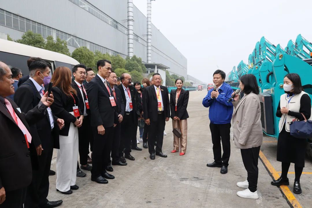 20230307113630_35185 泰国代表团到访304am永利集团智能