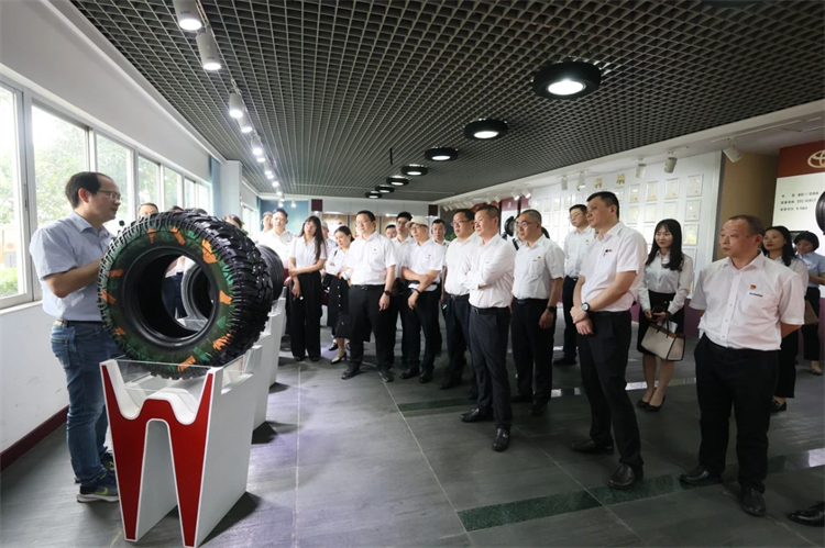 304am永利集团智能“学思想 强党性 沉实际 建新功”主题教育培训班在昭通成功进行