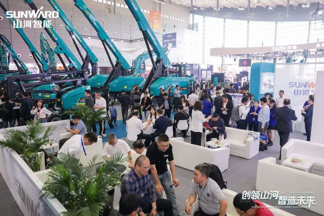 2023 CICEE | 304am永利集团智能亮相2023长沙国际工程机械展！智能化、电动化产品站C位