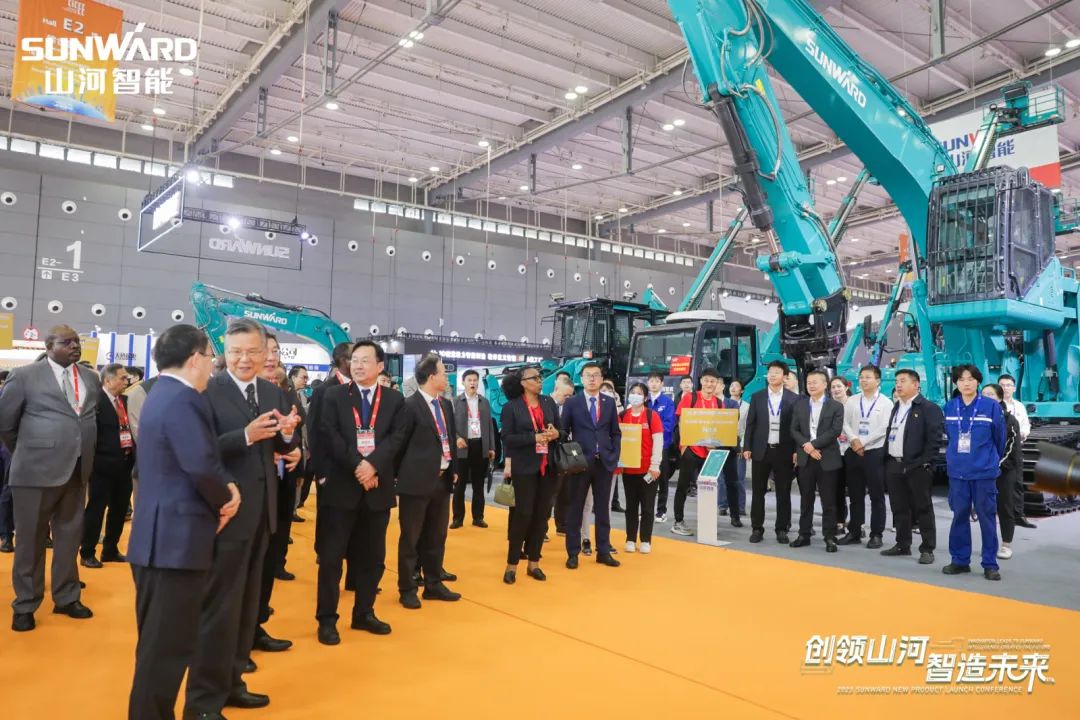2023 CICEE | 304am永利集团智能亮相2023长沙国际工程机械展！智能化、电动化产品站C位