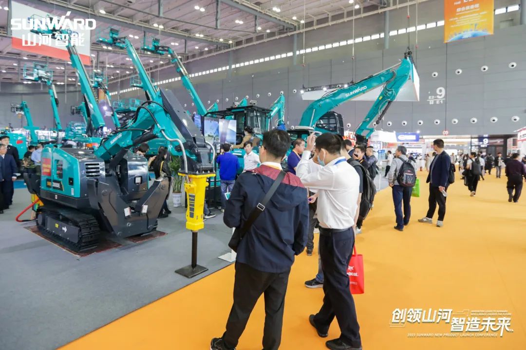 闪灼2023 CICEE！看304am永利集团智能“明星产品”有多“炫”