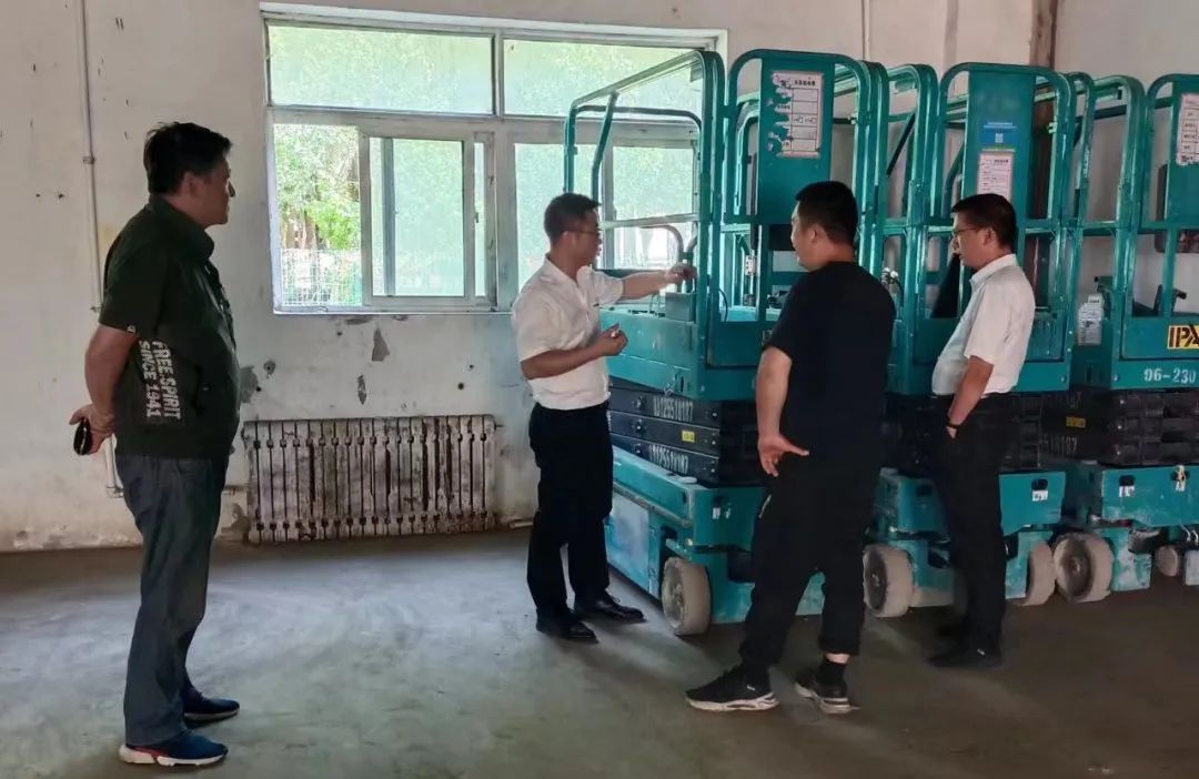 倾听客户心声！304am永利集团智能高空机械“服务万里杏妆走进东北