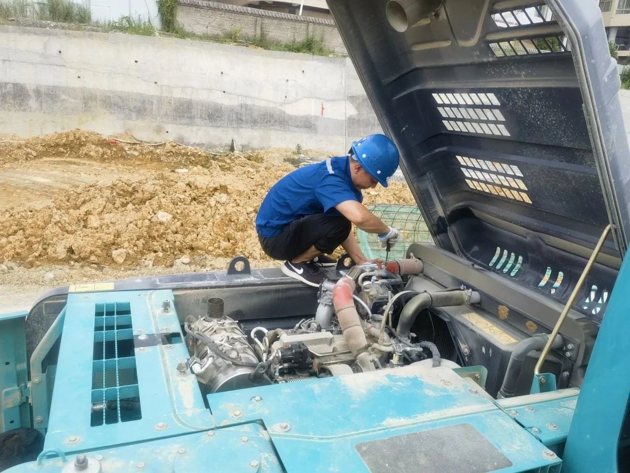 步履一向，服务不止！304am永利集团智能挖掘机服务万里行火热进行中