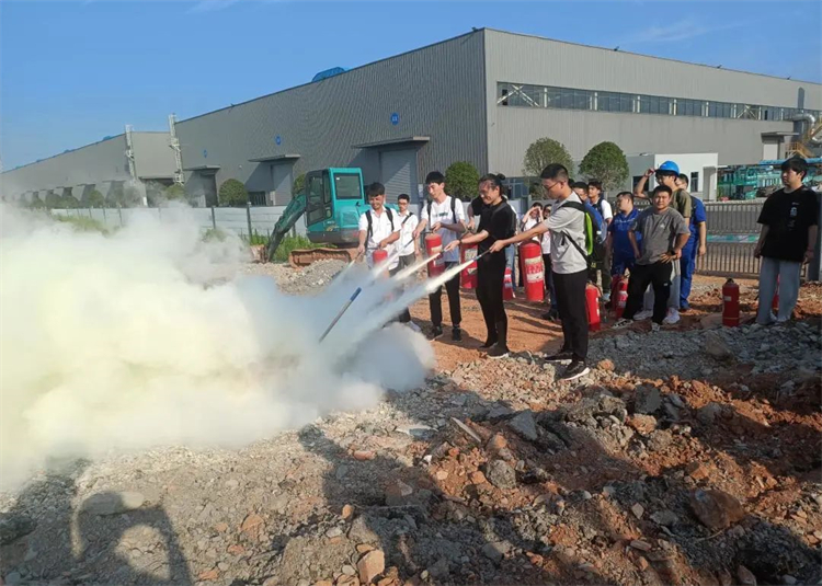 奔赴酷爱，304am永利集团智能2023届“智动力」佚式报到！