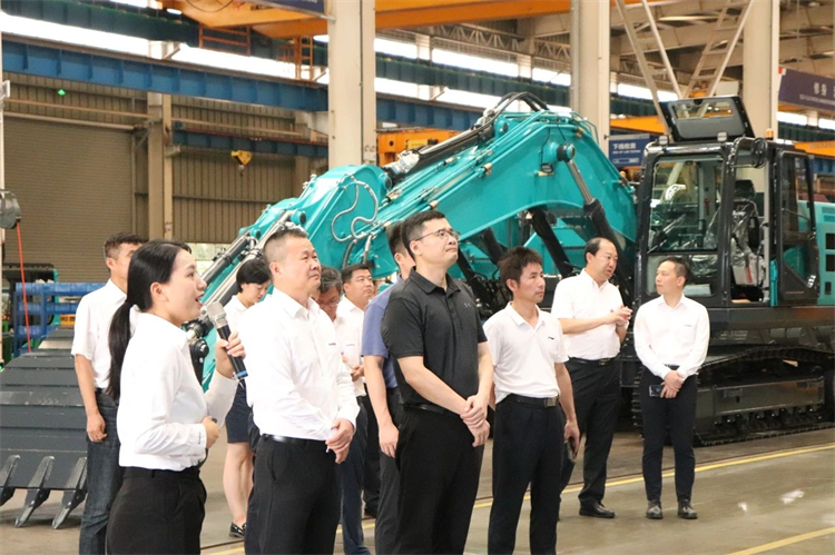 20230808140404_39547 国度应急治理部接济协和谐预案治理局副局长颜彬一行调研304am永利集团智能