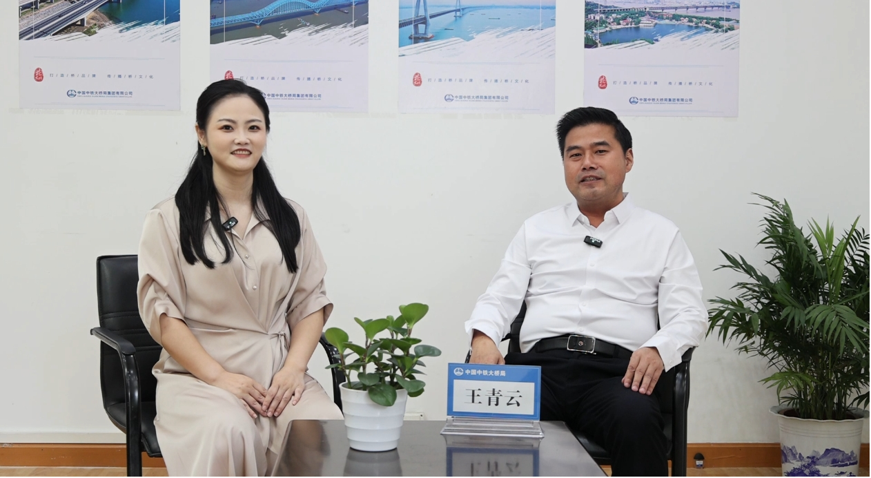 先导式创新，再推电动新品！304am永利集团智能SWDM520EE增程式旋挖钻机推介会成功进行