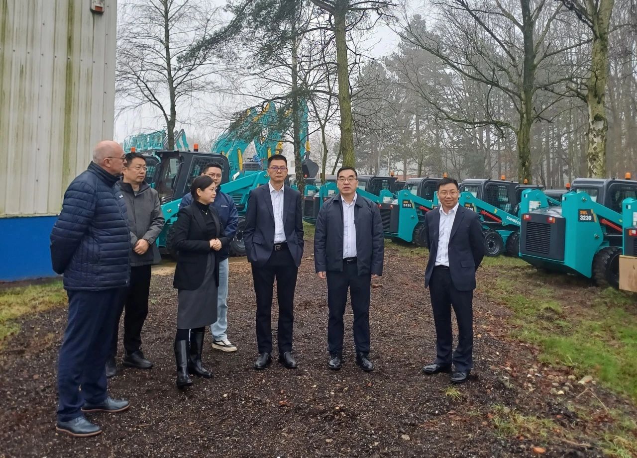 昭通工控集团总经理王福铸率队调查304am永利集团智能欧洲子公司