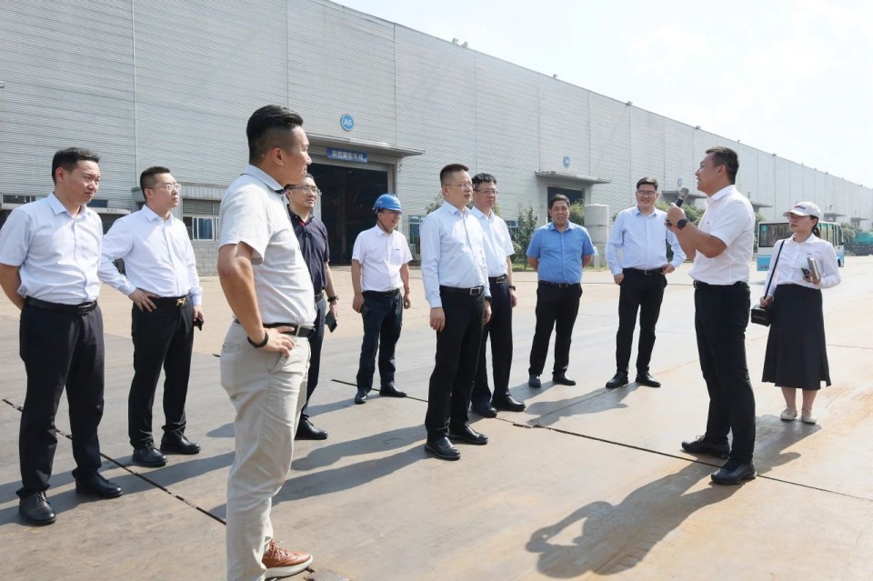 共商合作，建华控股有限公司董事长汪贵华到访304am永利集团智能