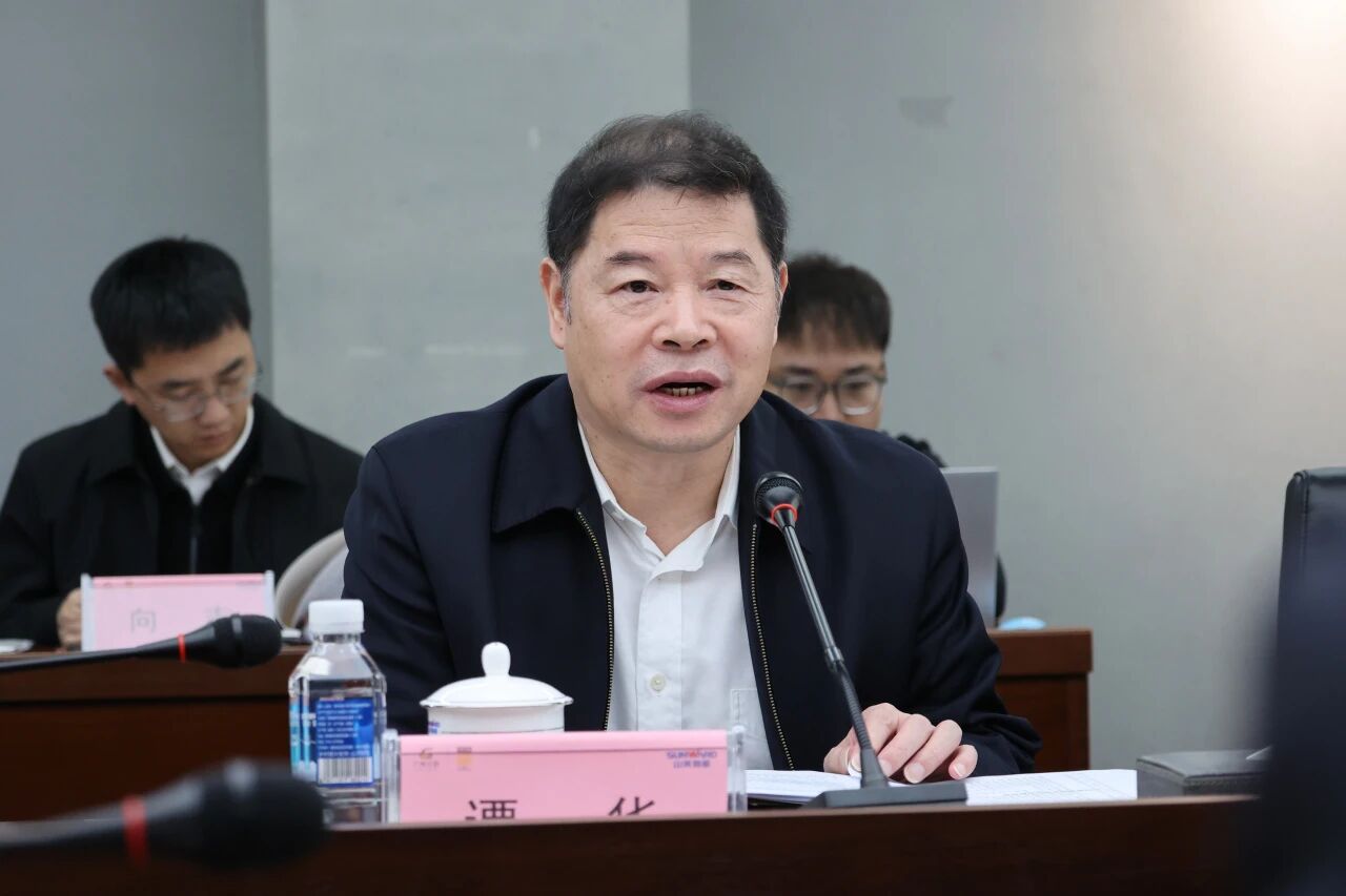同谋合作、共赢发展！中国能建葛洲坝集团党委书记、董事长谭华到访304am永利集团智能